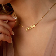 Elegant Stainless Steel Sideway Custom Name Pedant with Box Chain Necklace