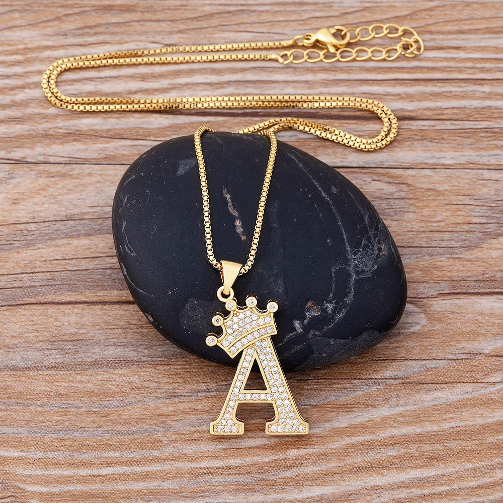 Luxury Copper Personalized A-Z Crown Alphabet Pendant Chain Necklace for Men and Women