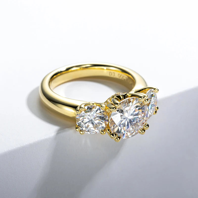 Sparkling 5CT VVS1/D Three Stones Moissanite Engagement Gold Ring GRA Certified