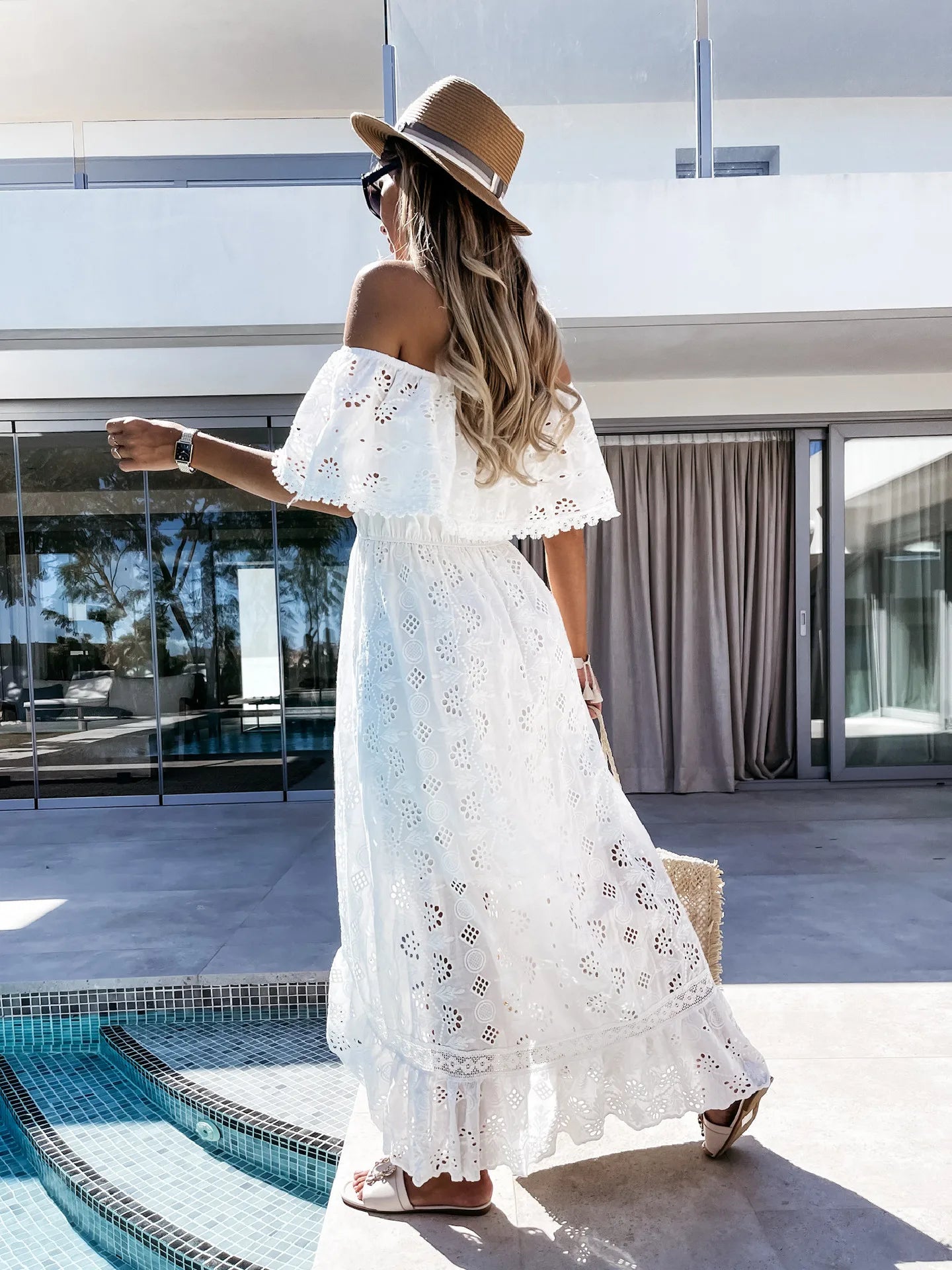 New Arrival Elegant Embroidered White Boho Maxi Dress For Woman