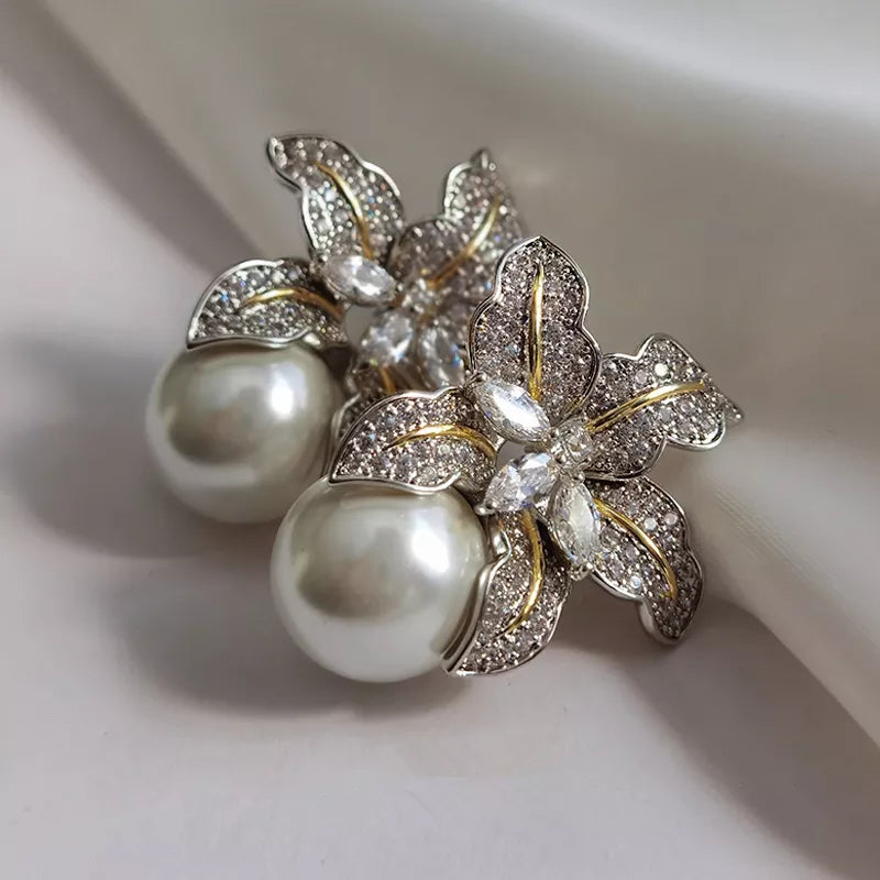 Gorgeous Flower Pearl Inlaid Sparkling CZ Stone Earrings