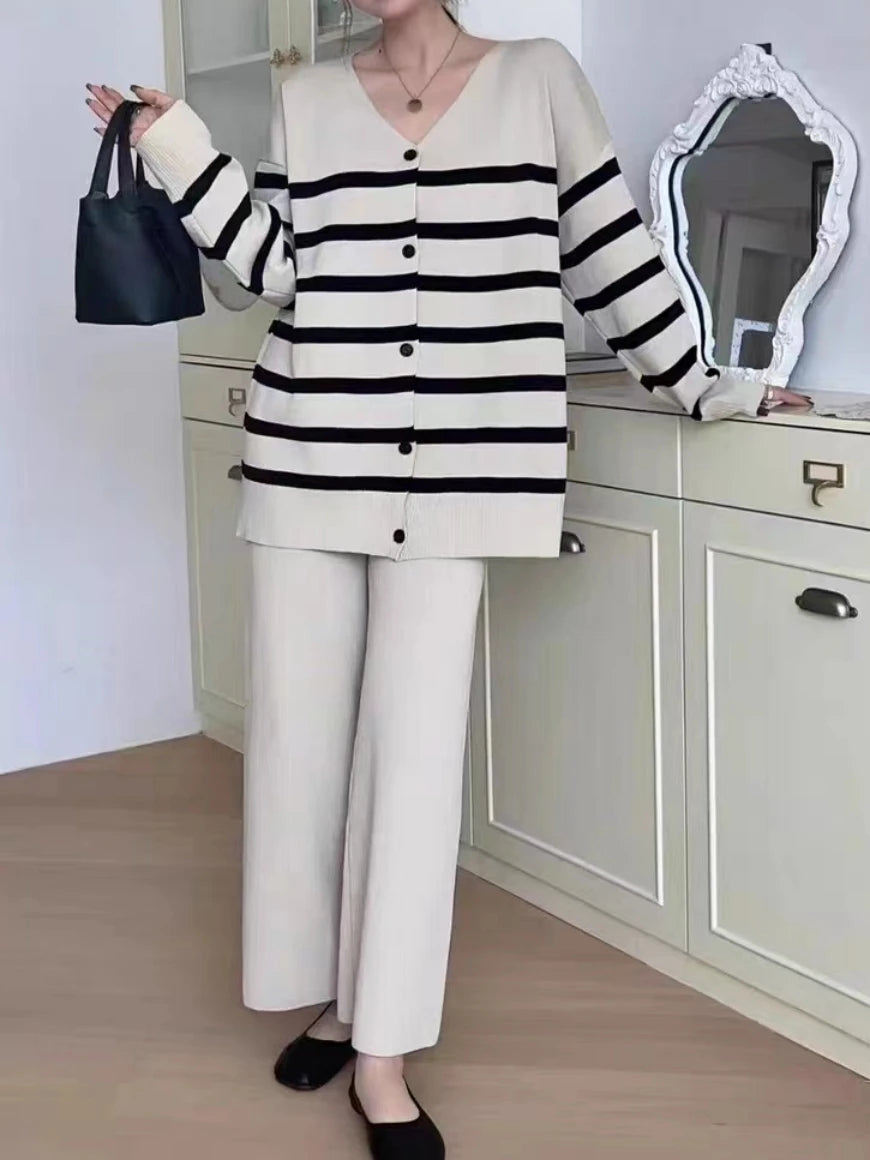 Gorgeous Luxury Elegant Women's Knitted Wide Leg Pant Elastic Waist Pullover Two Pieces Outfits