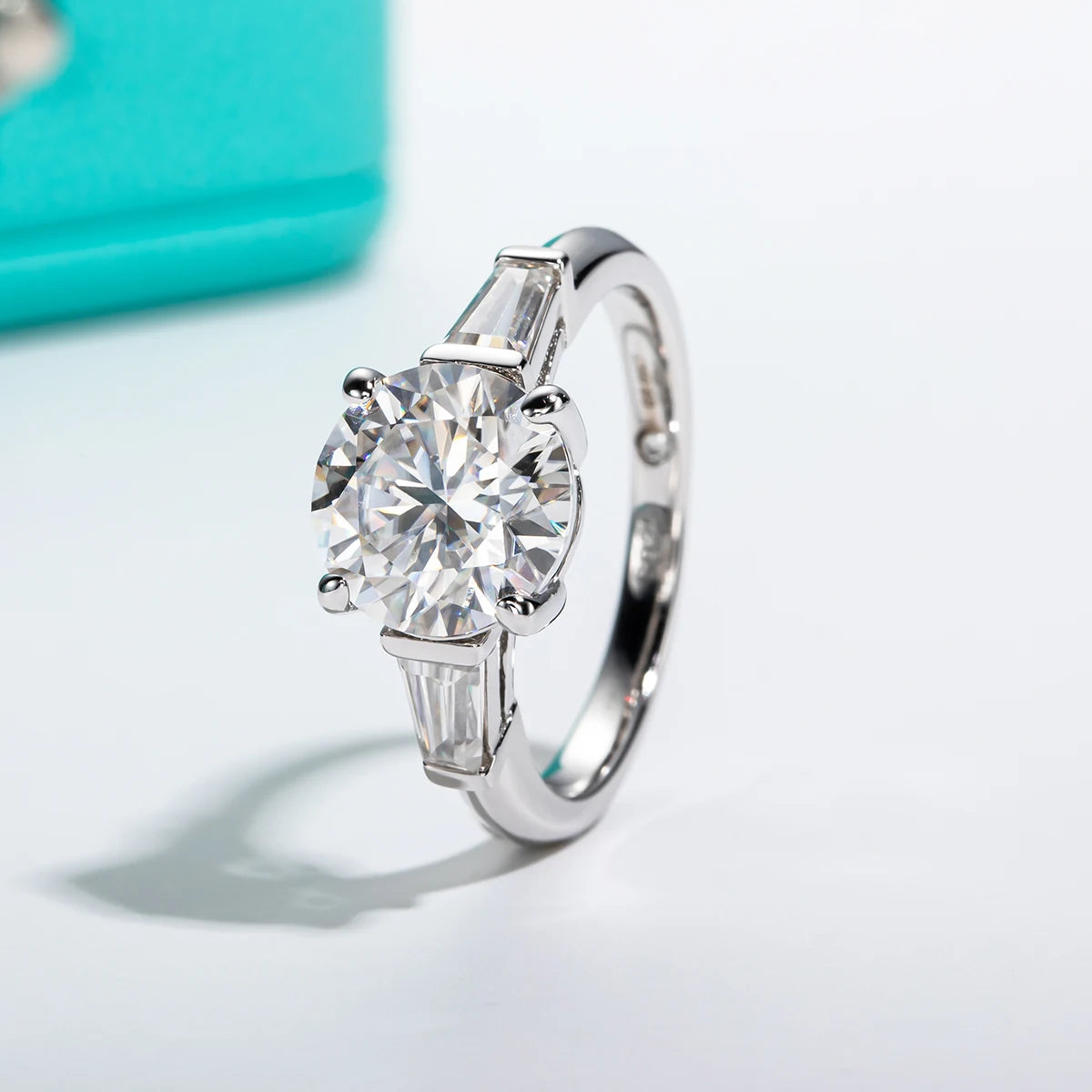 Luxury Brilliant 3.6CT VVS1/D Moissanite Ring For Women | GRA Certificate