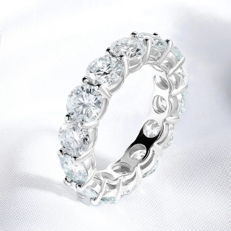 Exquisite Brilliant 7CT VVS1/D Moissanite Wedding Ring | GRA Certificate