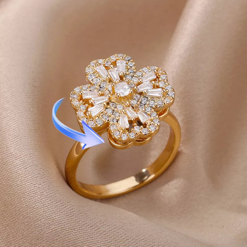 Exquisite Dazzling CZ Lucky Four Clover Rotating Rings Resizable