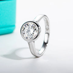 Exquisite Dazzling 1-3CT VVS1/D Moissanite Bezel Engagement Ring | GRA Certificate