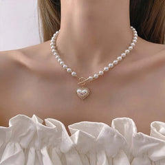 Elegant Heart Shaped Pearl Crystal Butterfly Beads Necklace for Women