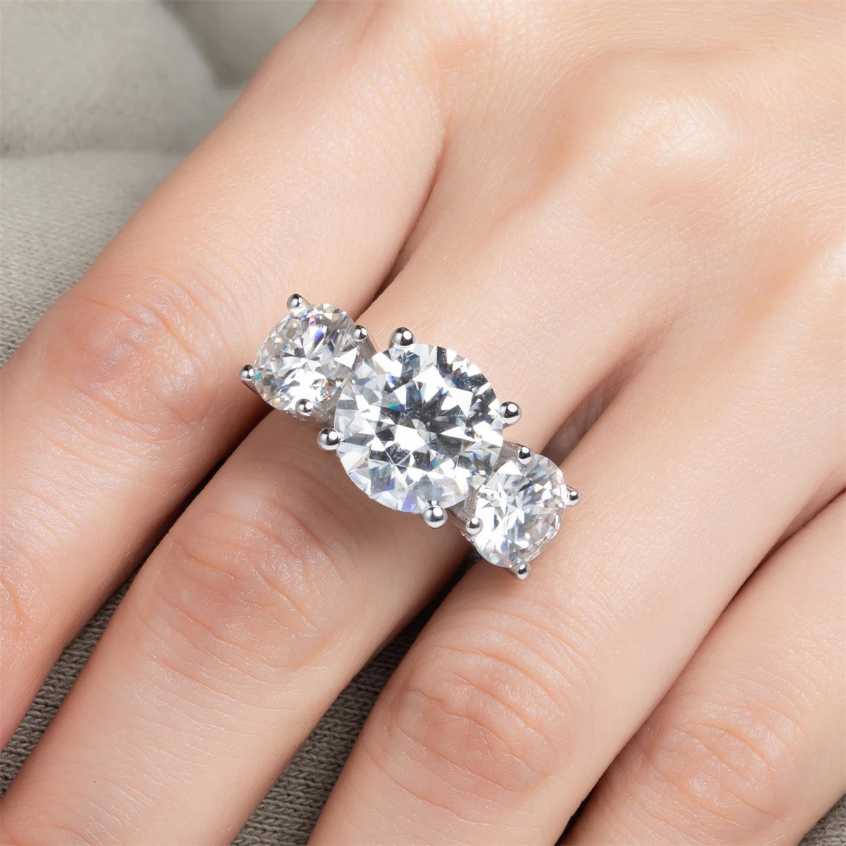 Luxury Brilliant 11CT VVS1/D Moissanite Engagement Ring for Women | GRA Certificate