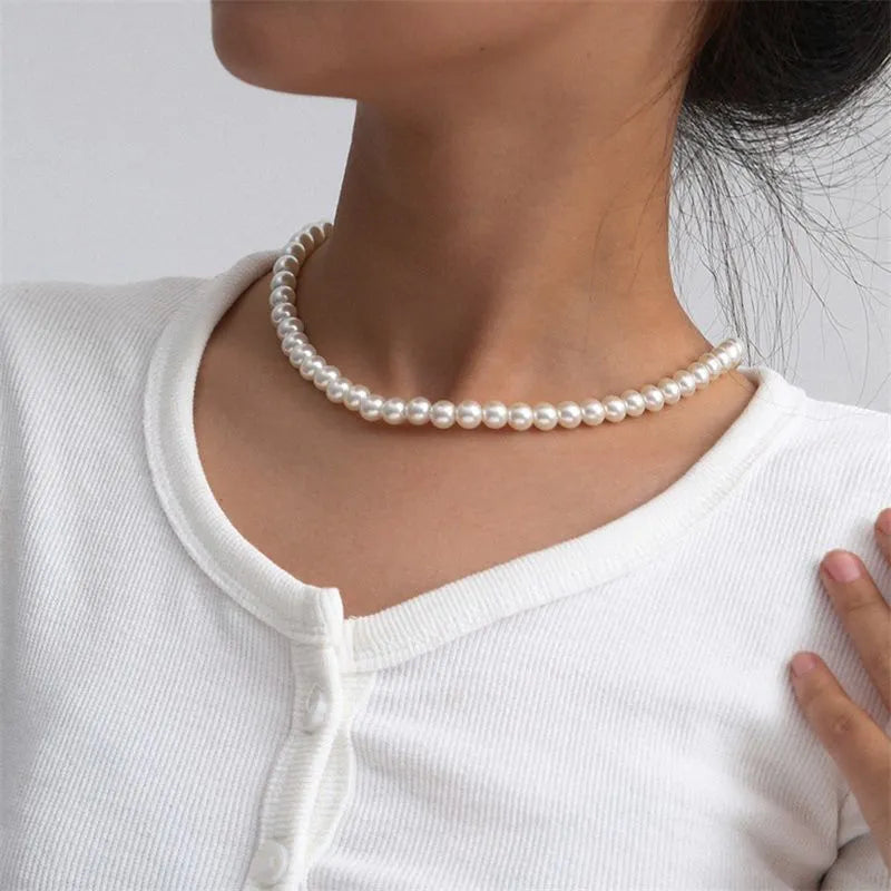 Elegant Classic Elegant White Pearl Chokers Necklace For Women and Girls