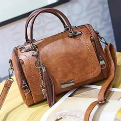 High Quality Fashion Women's Large Capacity Shoulder Crossbody Bag With Removable Strap and Tassel Decor