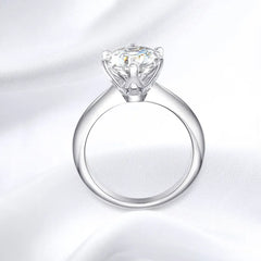 Luxury Brilliant 5CT VVS1/D Moissanite Wedding Ring | GRA Certified